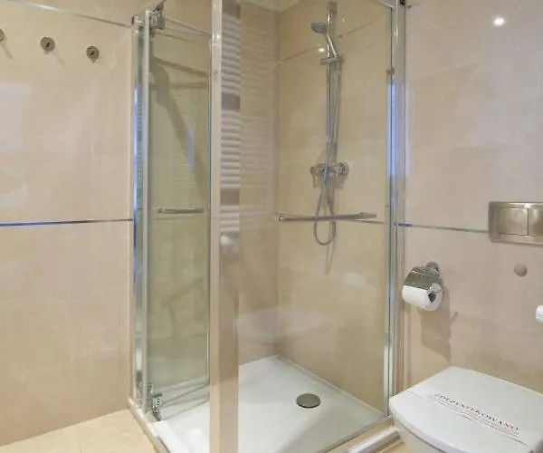 Dune - A アパートホテル